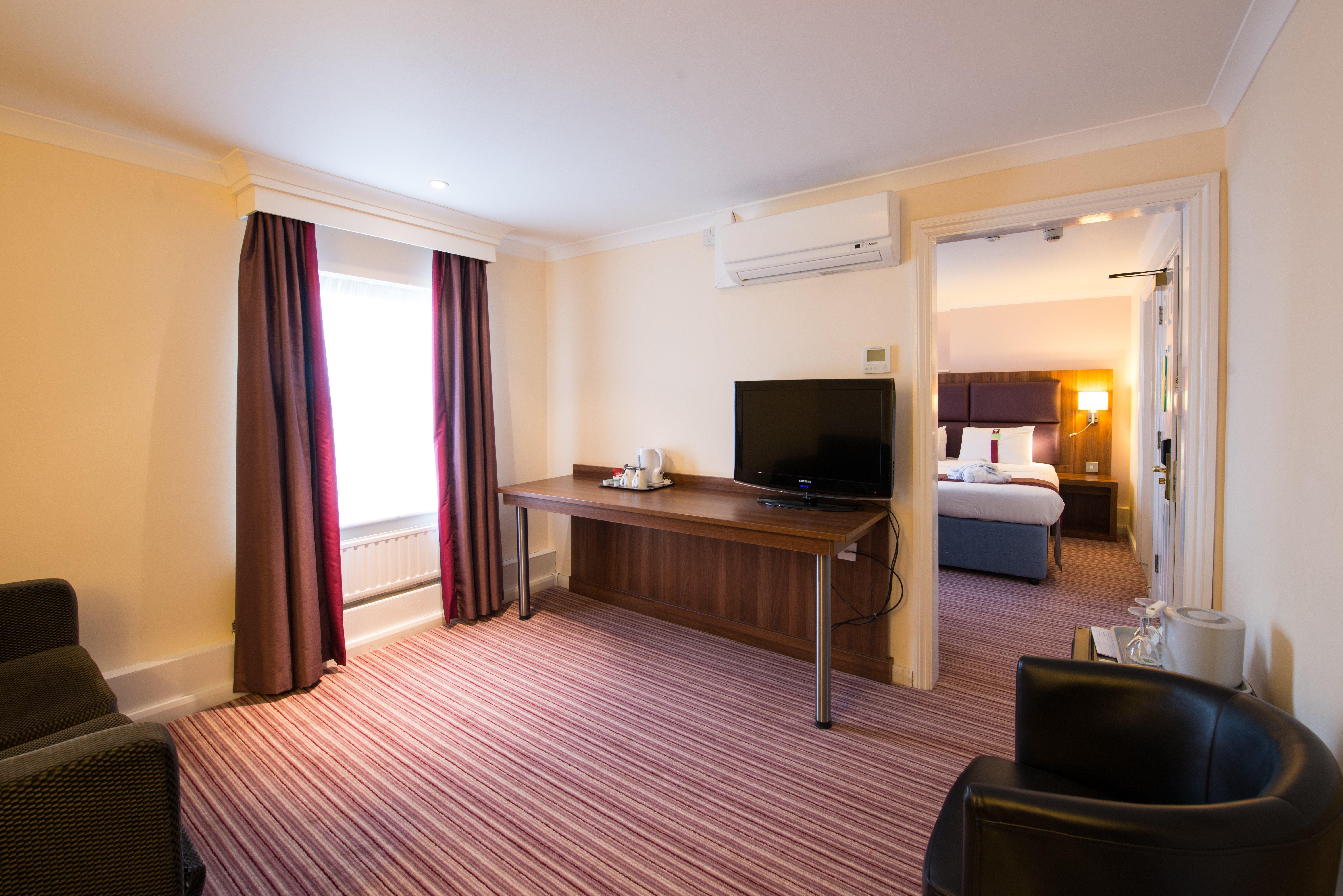 Holiday Inn Milton Keynes East M1 Junc 14 By Ihg Eksteriør billede