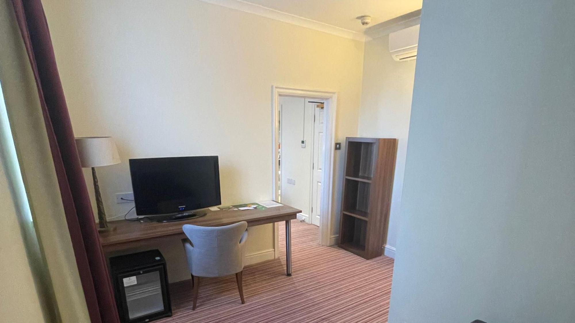 Holiday Inn Milton Keynes East M1 Junc 14 By Ihg Eksteriør billede