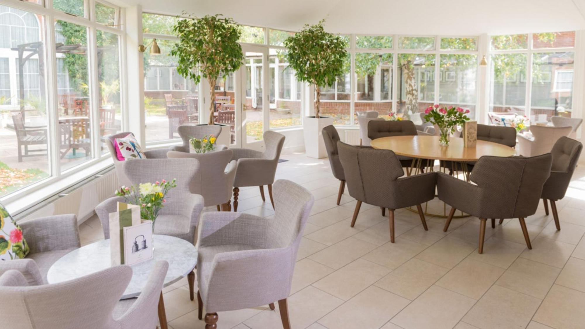 Holiday Inn Milton Keynes East M1 Junc 14 By Ihg Eksteriør billede